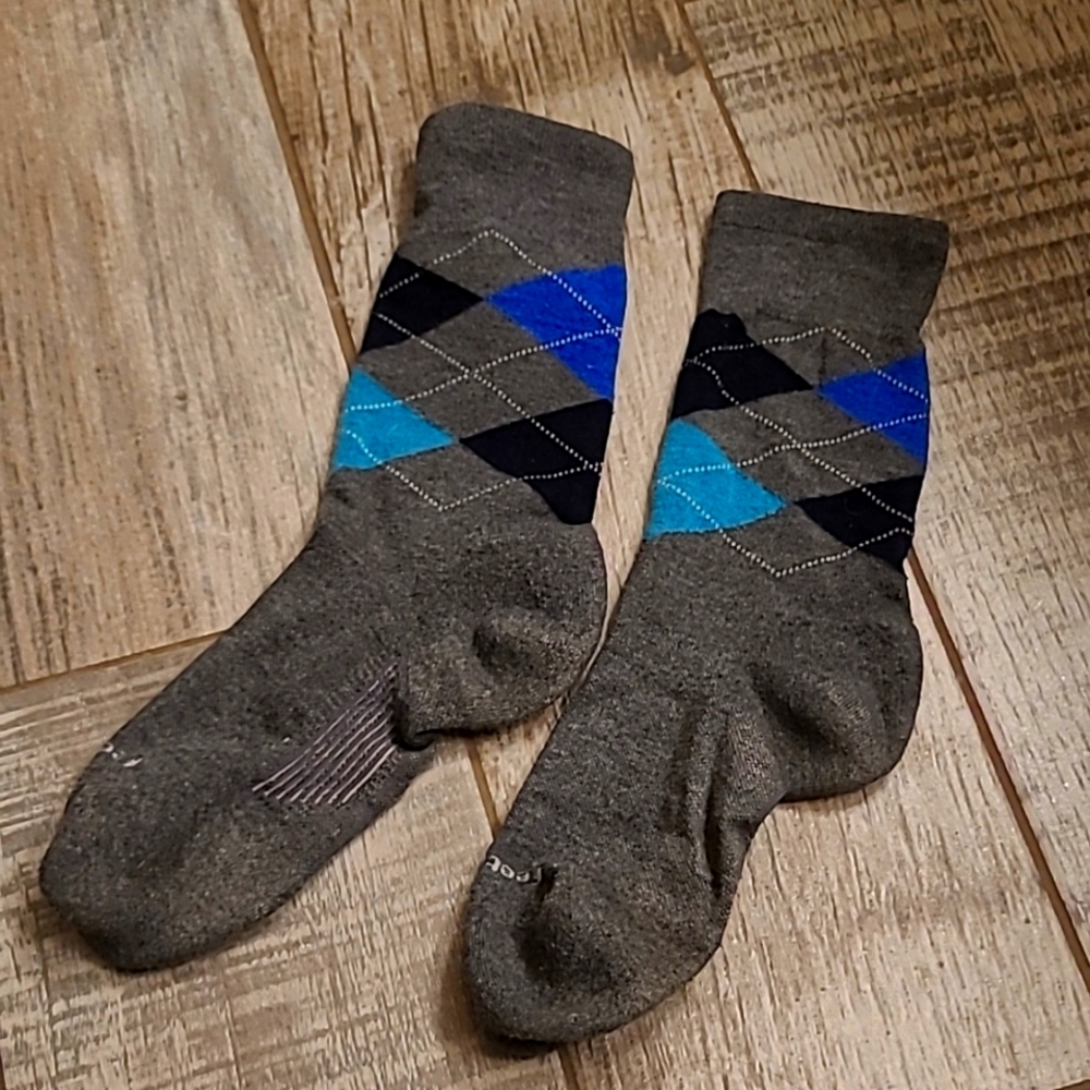 Features work socks